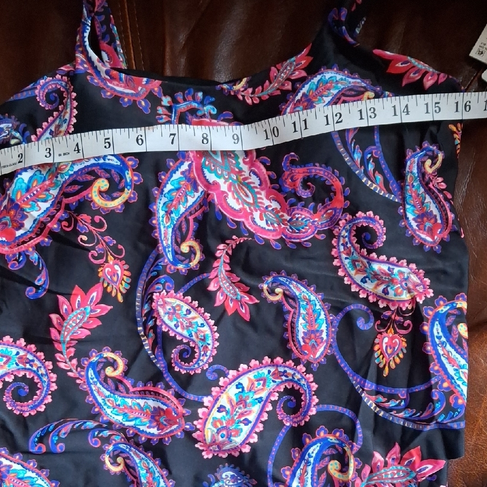 Island Escape Pink and Blue Sleeveless Fitted Swim Top Size 8 - Picture 11 of 13